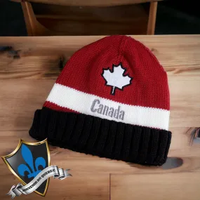 CANADA MAPLE LEAF BEANIE.