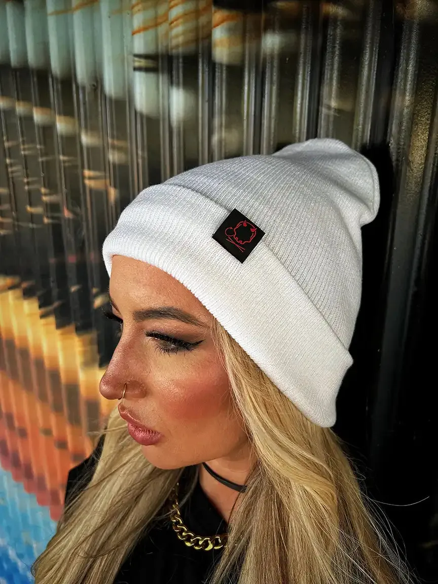 DDD WHITE BEANIE