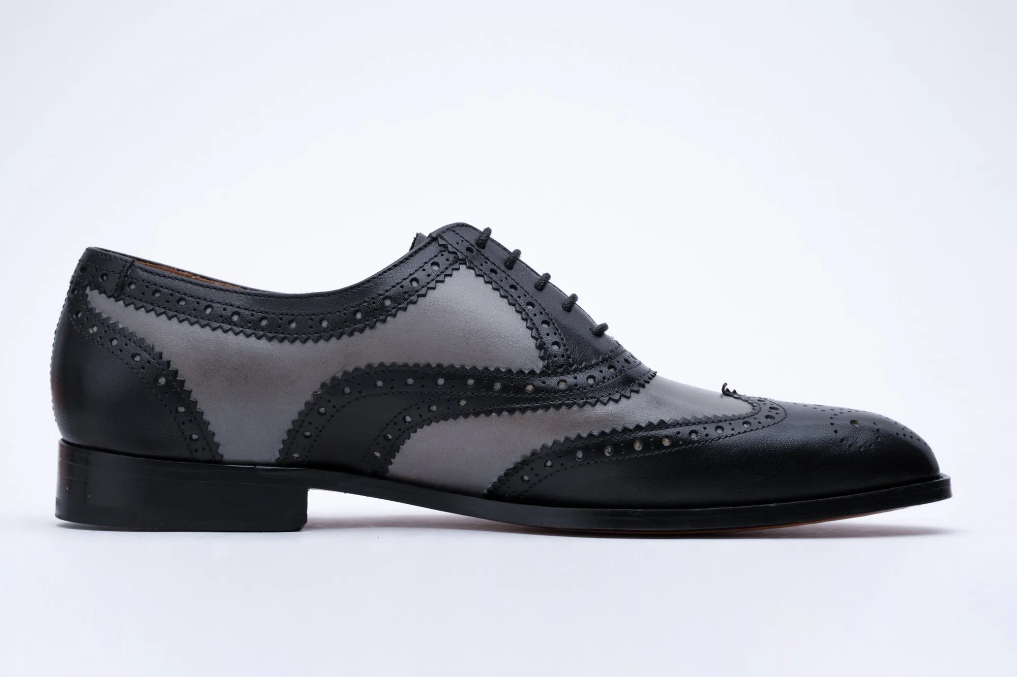 WING CAP BROGUE OXFORD